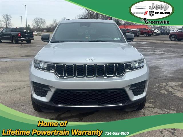 2025 Jeep Grand Cherokee GRAND CHEROKEE LAREDO 4X4