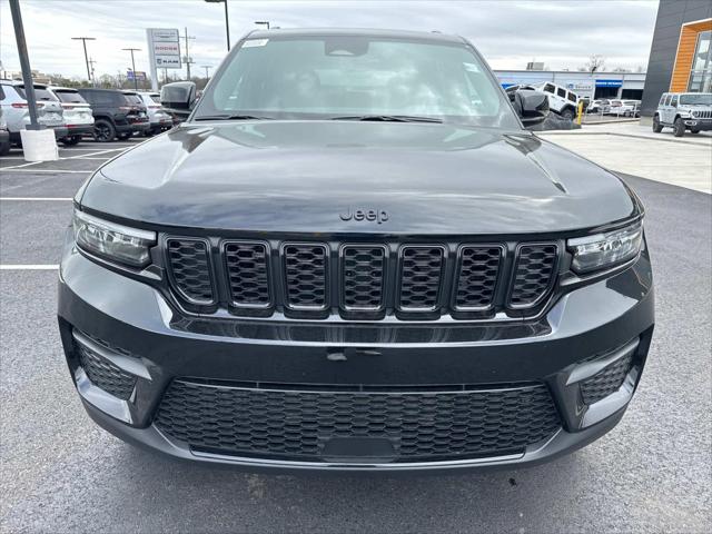 2025 Jeep Grand Cherokee GRAND CHEROKEE ALTITUDE 4X2