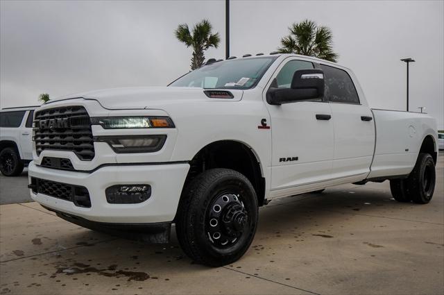 2025 RAM Ram 3500 RAM 3500 BIG HORN CREW CAB 4X4 8 BOX