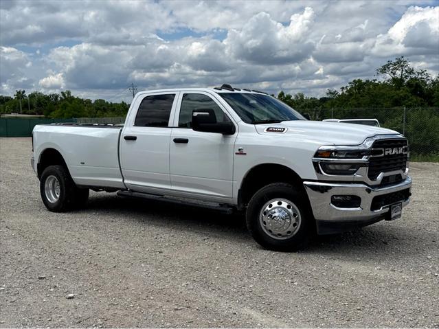 2025 RAM Ram 3500 RAM 3500 TRADESMAN CREW CAB 4X4 8 BOX