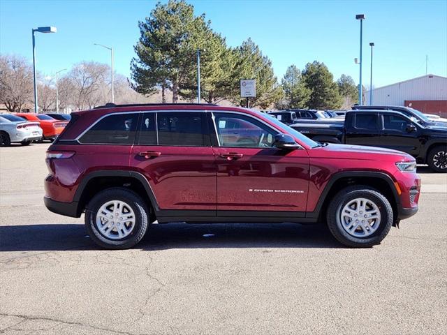 2025 Jeep Grand Cherokee GRAND CHEROKEE LAREDO 4X4 2025 Jeep Grand Cherokee GRAND CHEROKEE LAREDO 4X4