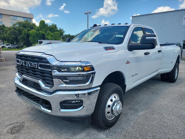 2025 RAM Ram 3500 RAM 3500 BIG HORN CREW CAB 4X4 8 BOX