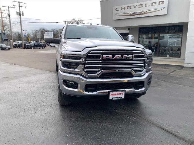 2025 RAM Ram 3500 RAM 3500 LARAMIE MEGA CAB 4X4 64 BOX