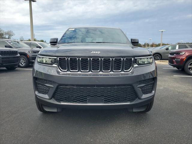 2025 Jeep Grand Cherokee GRAND CHEROKEE LAREDO 4X2