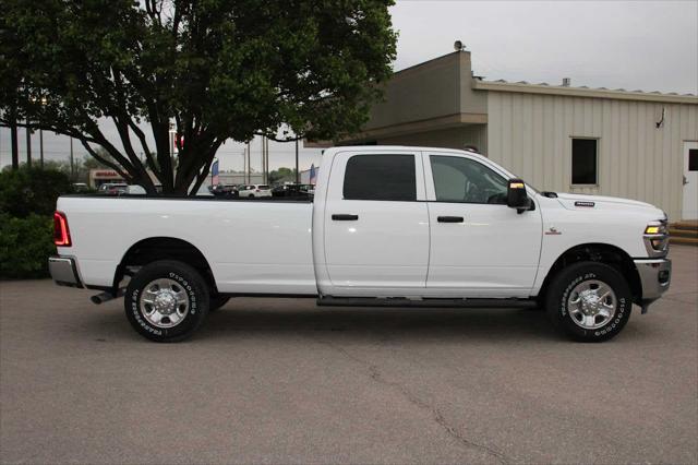2025 RAM Ram 3500 RAM 3500 TRADESMAN CREW CAB 4X4 8 BOX