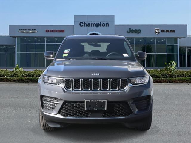 2025 Jeep Grand Cherokee GRAND CHEROKEE LAREDO X 4X2