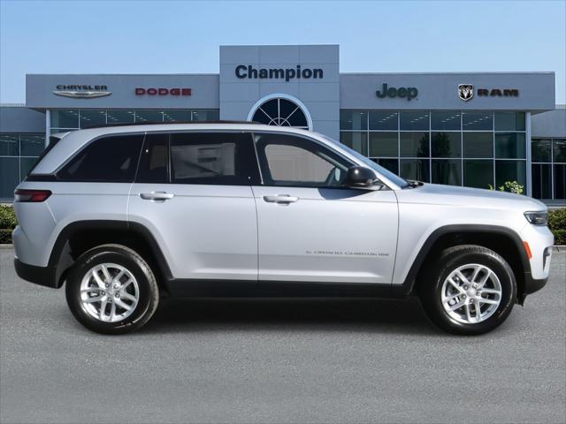 2025 Jeep Grand Cherokee GRAND CHEROKEE LAREDO X 4X2