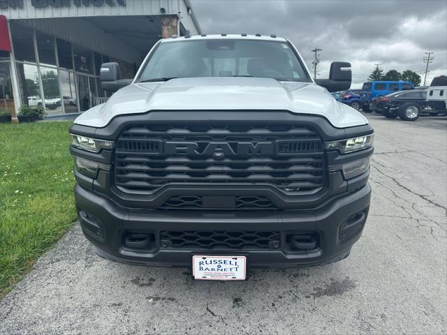 2025 RAM Ram 2500 RAM 2500 TRADESMAN CREW CAB 4X4 64 BOX