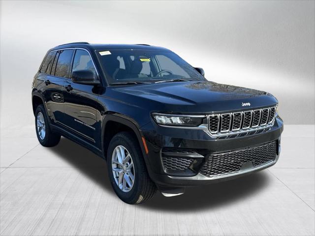 2025 Jeep Grand Cherokee GRAND CHEROKEE LAREDO X 4X2