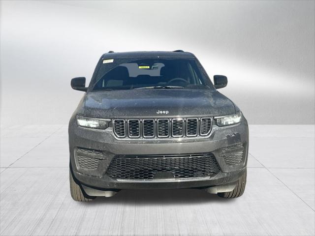 2025 Jeep Grand Cherokee GRAND CHEROKEE LAREDO X 4X2