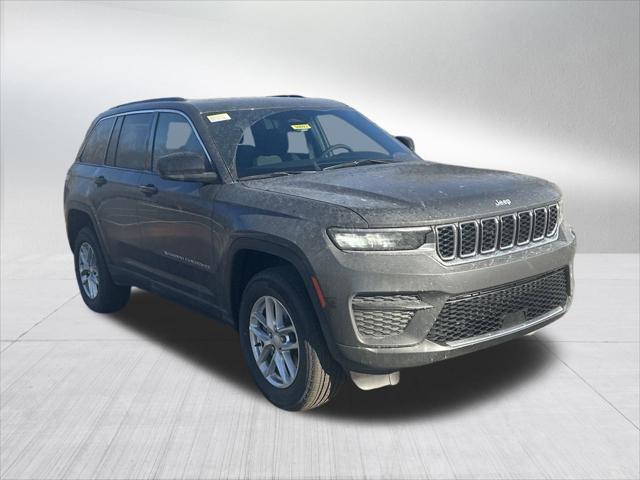 2025 Jeep Grand Cherokee GRAND CHEROKEE LAREDO X 4X2