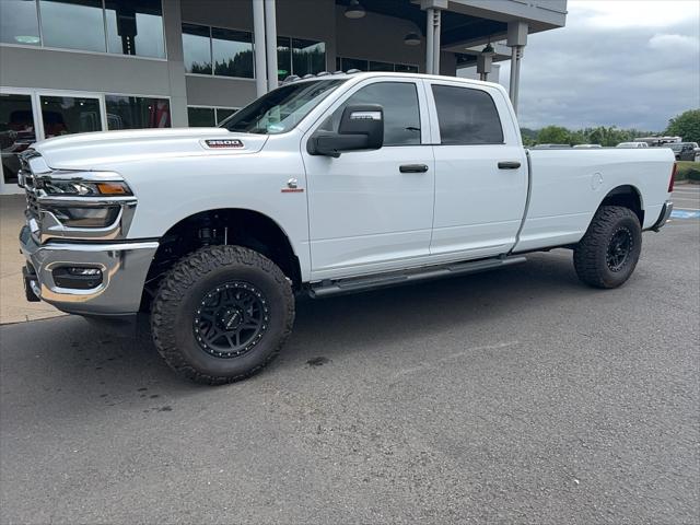2025 RAM Ram 3500 RAM 3500 TRADESMAN CREW CAB 4X4 8 BOX 2025 RAM Ram 3500 RAM 3500 TRADESMAN CREW CAB 4X4 8 BOX
