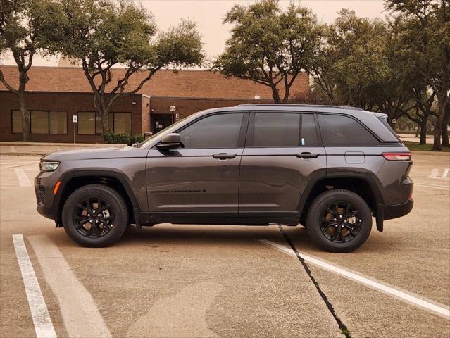 2025 Jeep Grand Cherokee GRAND CHEROKEE ALTITUDE X 4X4