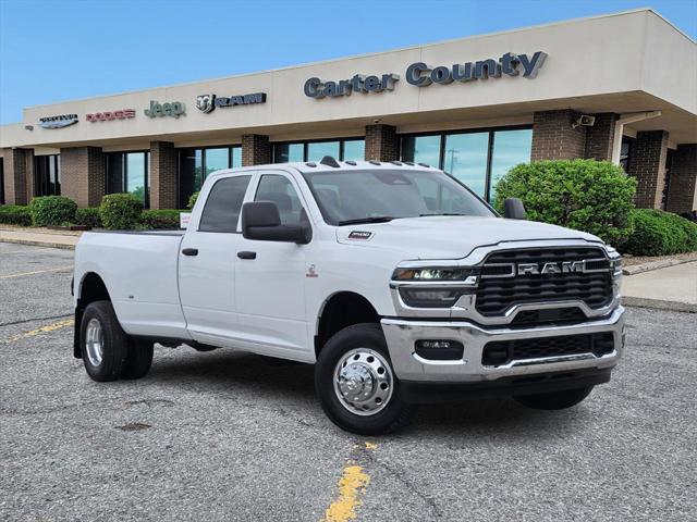 2025 RAM Ram 3500 RAM 3500 TRADESMAN CREW CAB 4X4 8 BOX