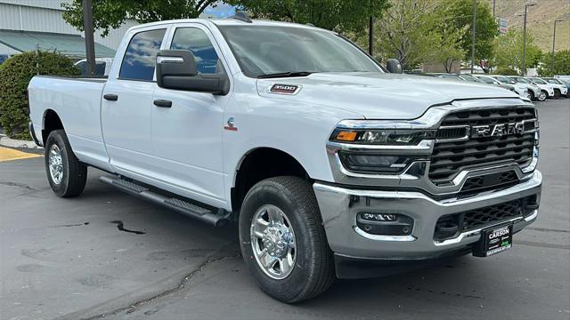 2025 RAM Ram 3500 RAM 3500 TRADESMAN CREW CAB 4X4 8 BOX