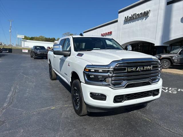 2025 RAM Ram 3500 RAM 3500 LARAMIE MEGA CAB 4X4 64 BOX
