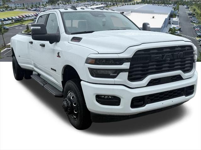 2025 RAM Ram 3500 RAM 3500 BIG HORN CREW CAB 4X4 8 BOX