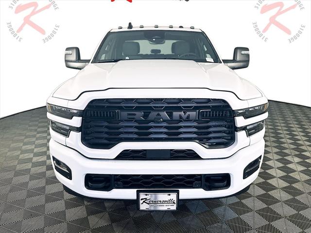2025 RAM Ram 3500 RAM 3500 BIG HORN CREW CAB 4X4 8 BOX