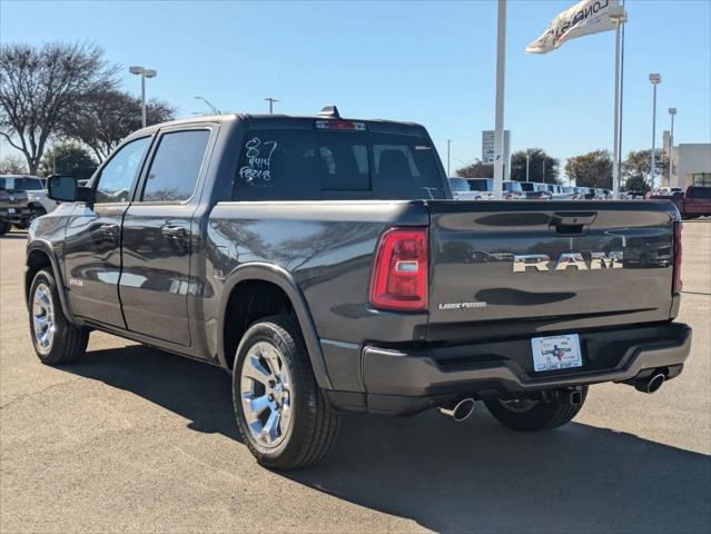 2025 RAM Ram 1500 RAM 1500 LONE STAR CREW CAB 4X2 57 BOX