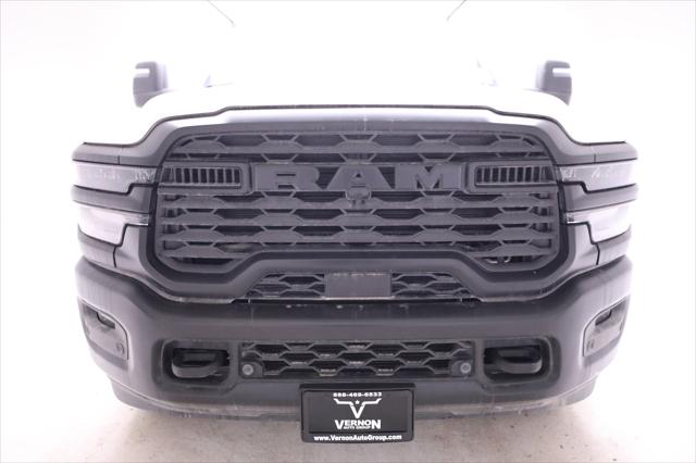 2025 RAM Ram 3500 RAM 3500 TRADESMAN CREW CAB 4X4 8 BOX