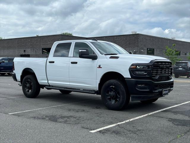 2025 RAM Ram 3500 RAM 3500 TRADESMAN CREW CAB 4X4 64 BOX