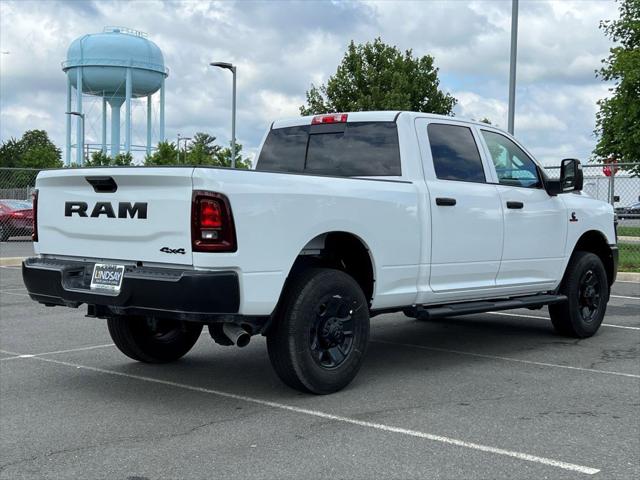 2025 RAM Ram 3500 RAM 3500 TRADESMAN CREW CAB 4X4 64 BOX