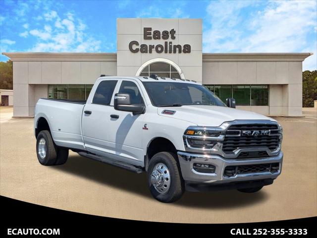 2025 RAM Ram 3500 RAM 3500 TRADESMAN CREW CAB 4X4 8 BOX