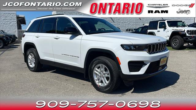 2025 Jeep Grand Cherokee GRAND CHEROKEE LAREDO 4X4