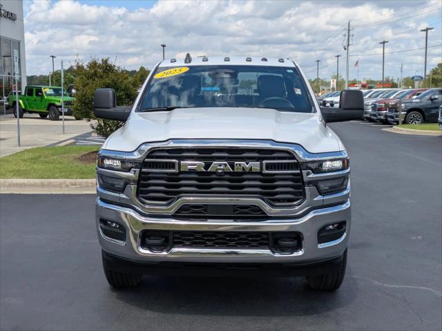 2025 RAM Ram 2500 RAM 2500 TRADESMAN CREW CAB 4X4 64 BOX