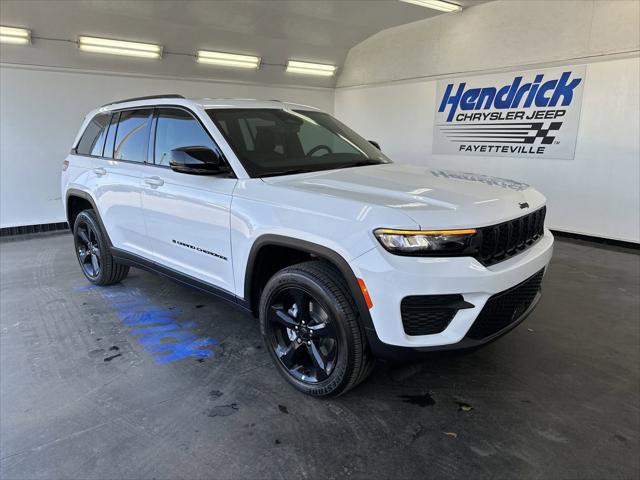 2025 Jeep Grand Cherokee GRAND CHEROKEE ALTITUDE X 4X4