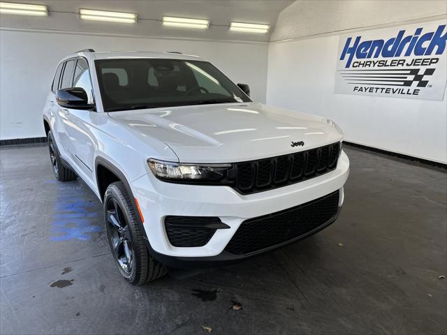 2025 Jeep Grand Cherokee GRAND CHEROKEE ALTITUDE X 4X4