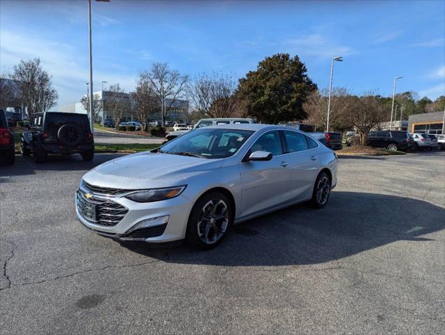 2022 Chevrolet Malibu FWD LT