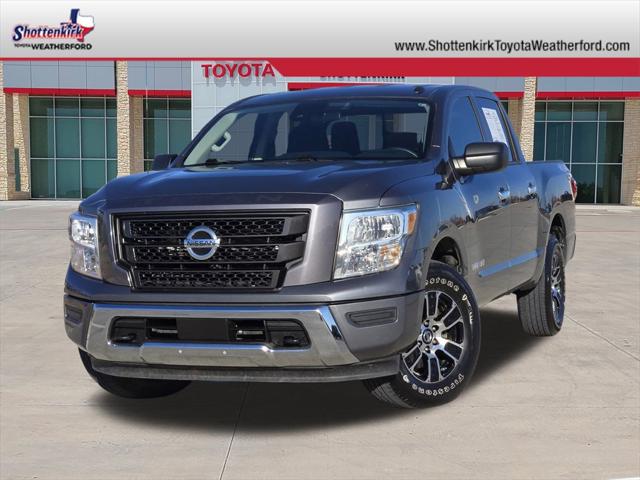 2021 Nissan TITAN Crew Cab SV 4x4