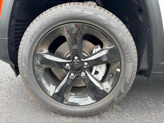2025 Jeep Grand Cherokee GRAND CHEROKEE L LIMITED 4X2