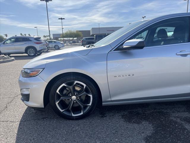 2022 Chevrolet Malibu FWD LT