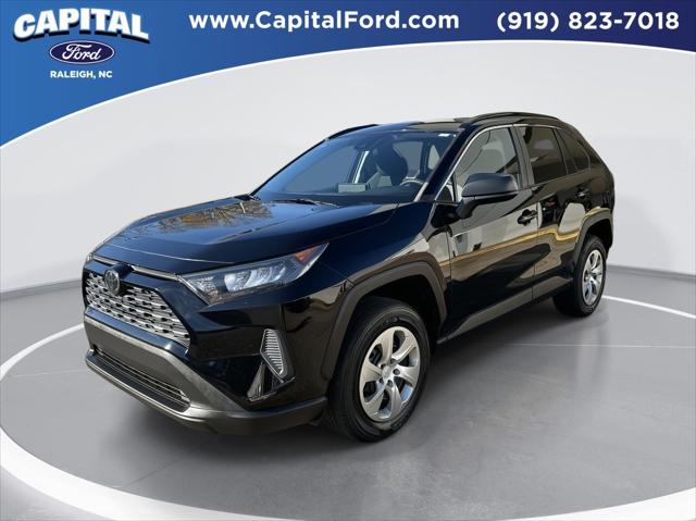 2020 Toyota RAV4 LE