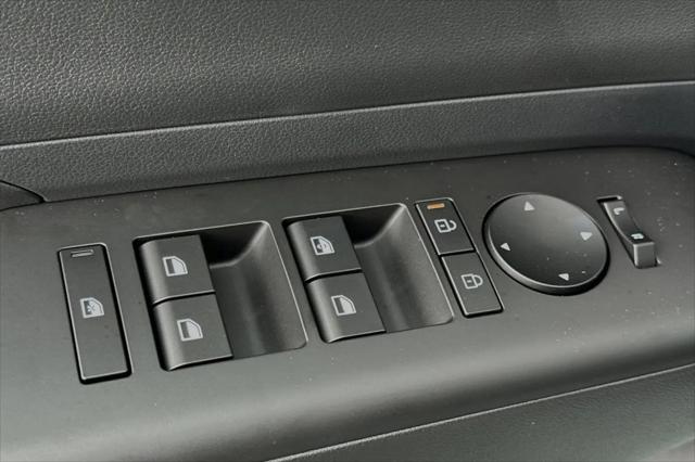 2025 Hyundai Kona EV SEL
