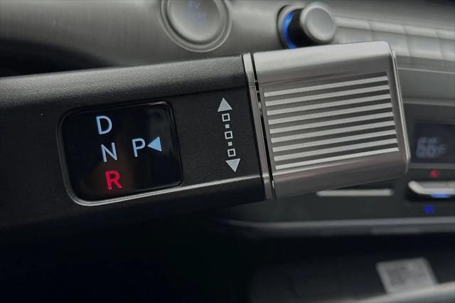 2025 Hyundai Kona EV SEL