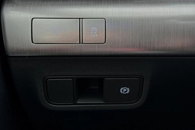 2025 Hyundai Kona EV SEL
