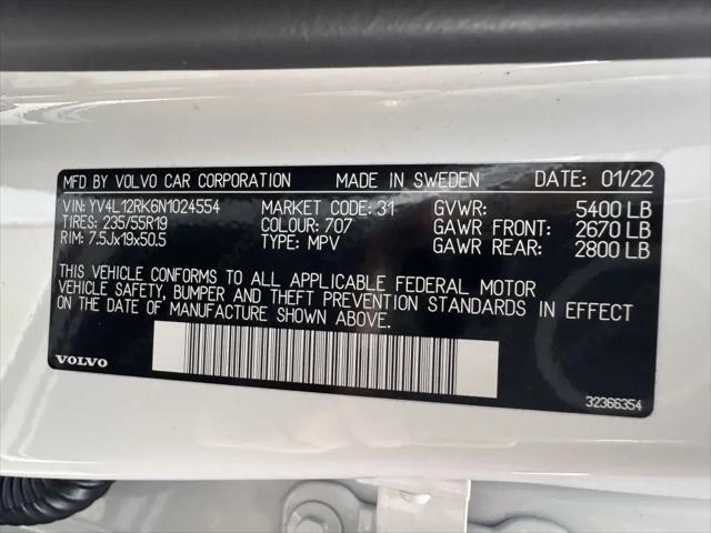 2022 Volvo XC60 B5 Momentum