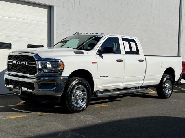 2022 RAM 2500 Tradesman Crew Cab 4x4 8 Box