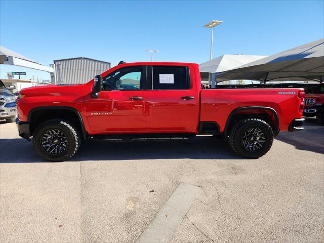 2022 Chevrolet Silverado 2500HD 4WD Crew Cab Standard Bed Custom