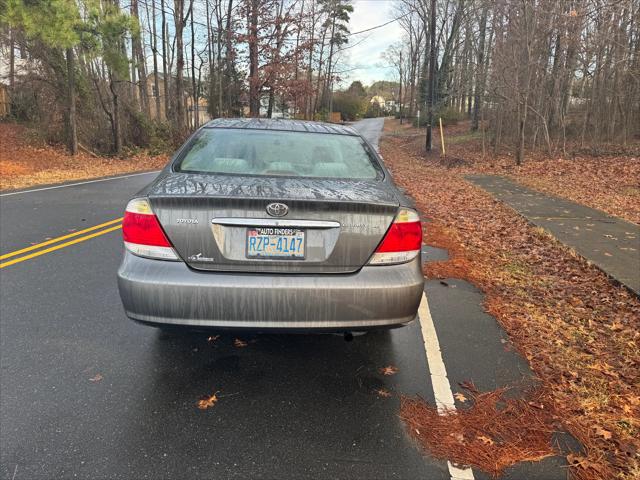 2005 Toyota Camry Unknown