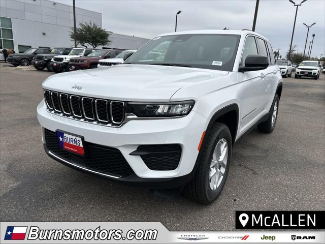 2025 Jeep Grand Cherokee GRAND CHEROKEE LAREDO X 4X2