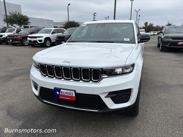 2025 Jeep Grand Cherokee GRAND CHEROKEE LAREDO X 4X2