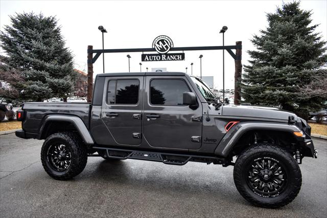 2023 Jeep Gladiator Willys 4x4