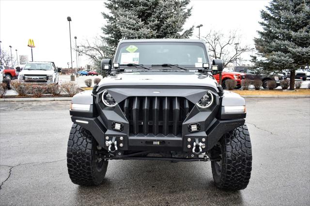 2023 Jeep Gladiator Willys 4x4