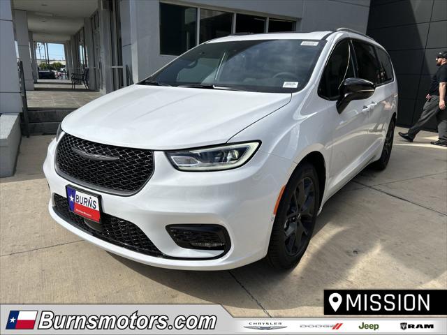 2025 Chrysler Pacifica PACIFICA LIMITED
