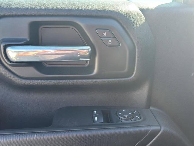 2025 GMC Sierra 3500HD 4WD Double Cab Long Bed Pro