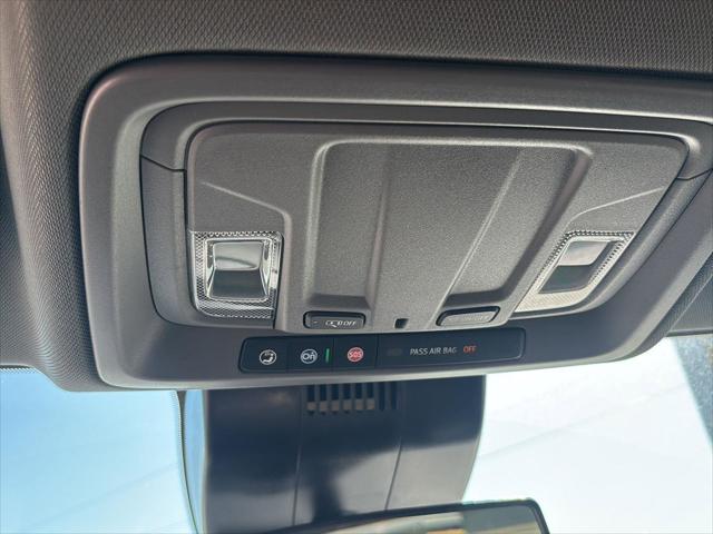 2025 GMC Sierra 3500HD 4WD Double Cab Long Bed Pro